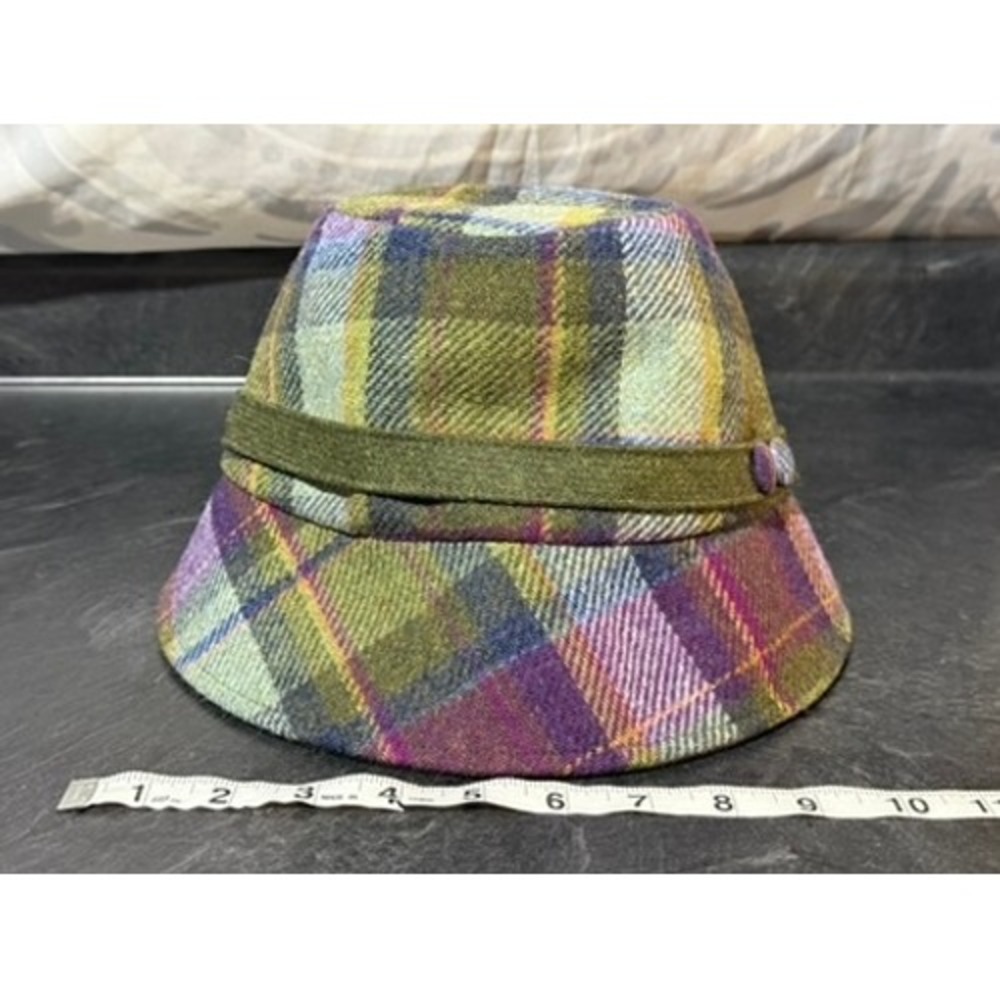 Mucros Weavers Women's Clodagh Handmade Green Purple Plaid Wool Blend Bucket Hat - Picture 9 of 10